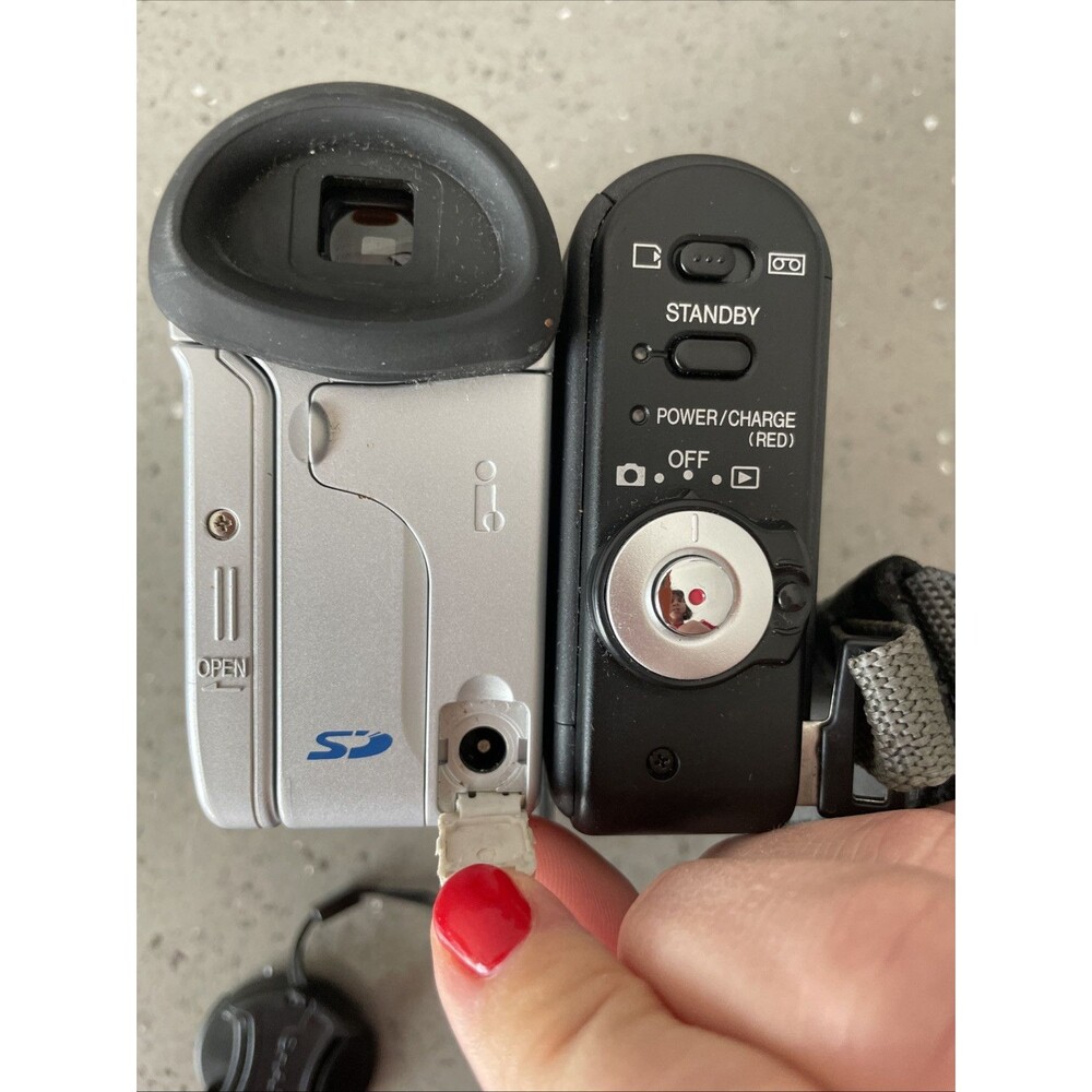 Sharp Viewcam Z Mini DV Digital Camcorder VL-Z5 Untested - Picture 9 of 14